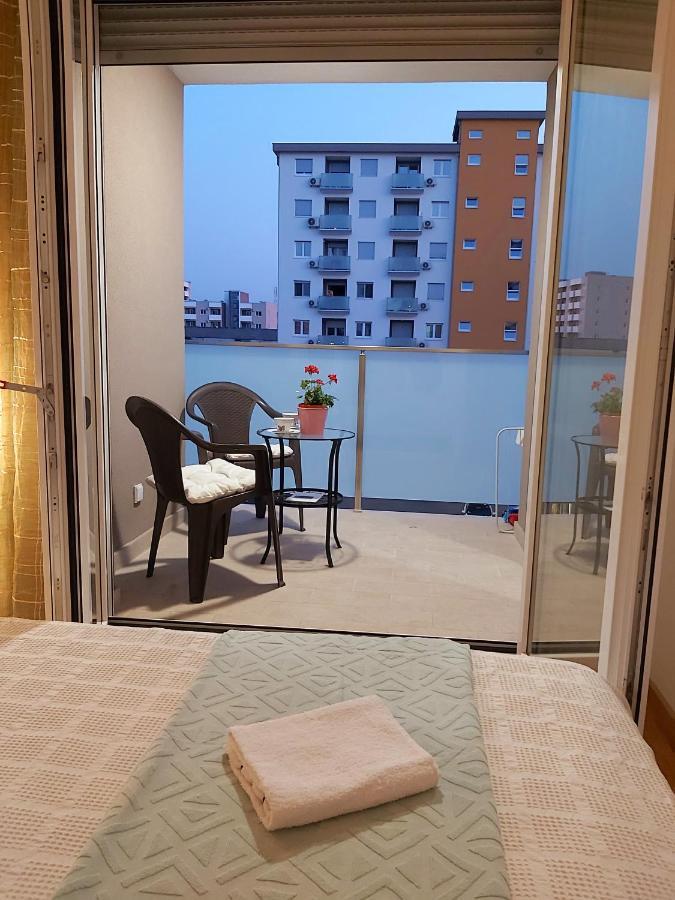 Apartman Miss T Apartman Podgorica Kültér fotó